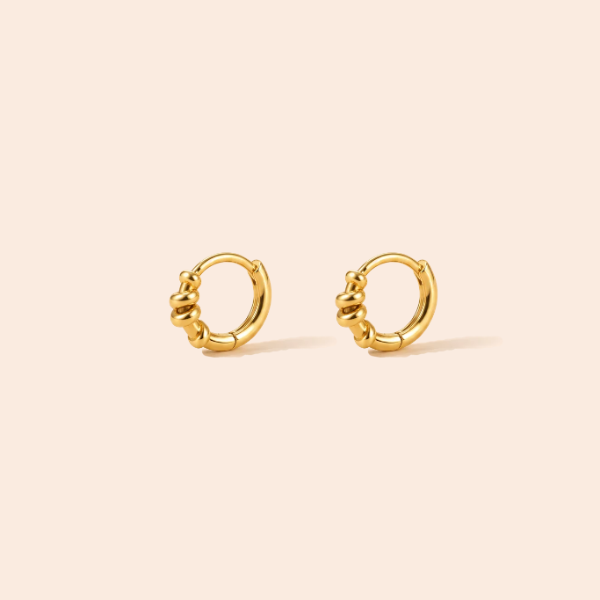 Fiora Hoops