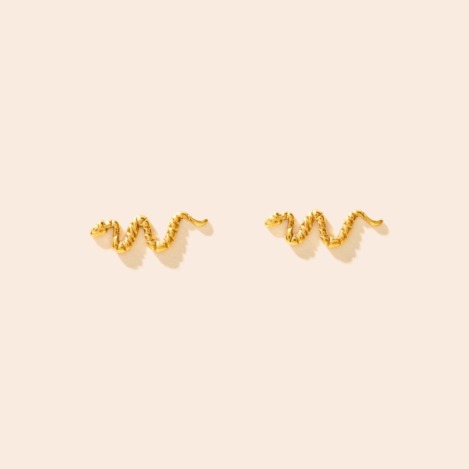 Demi Studs