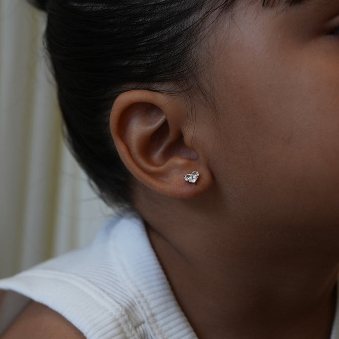 Loni Studs