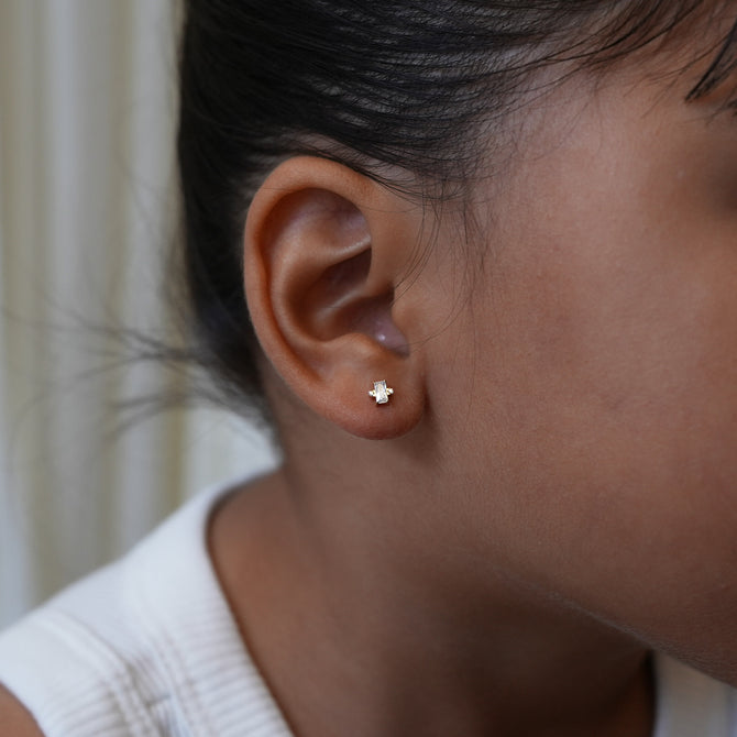 Nano Naomi Stud Earrings