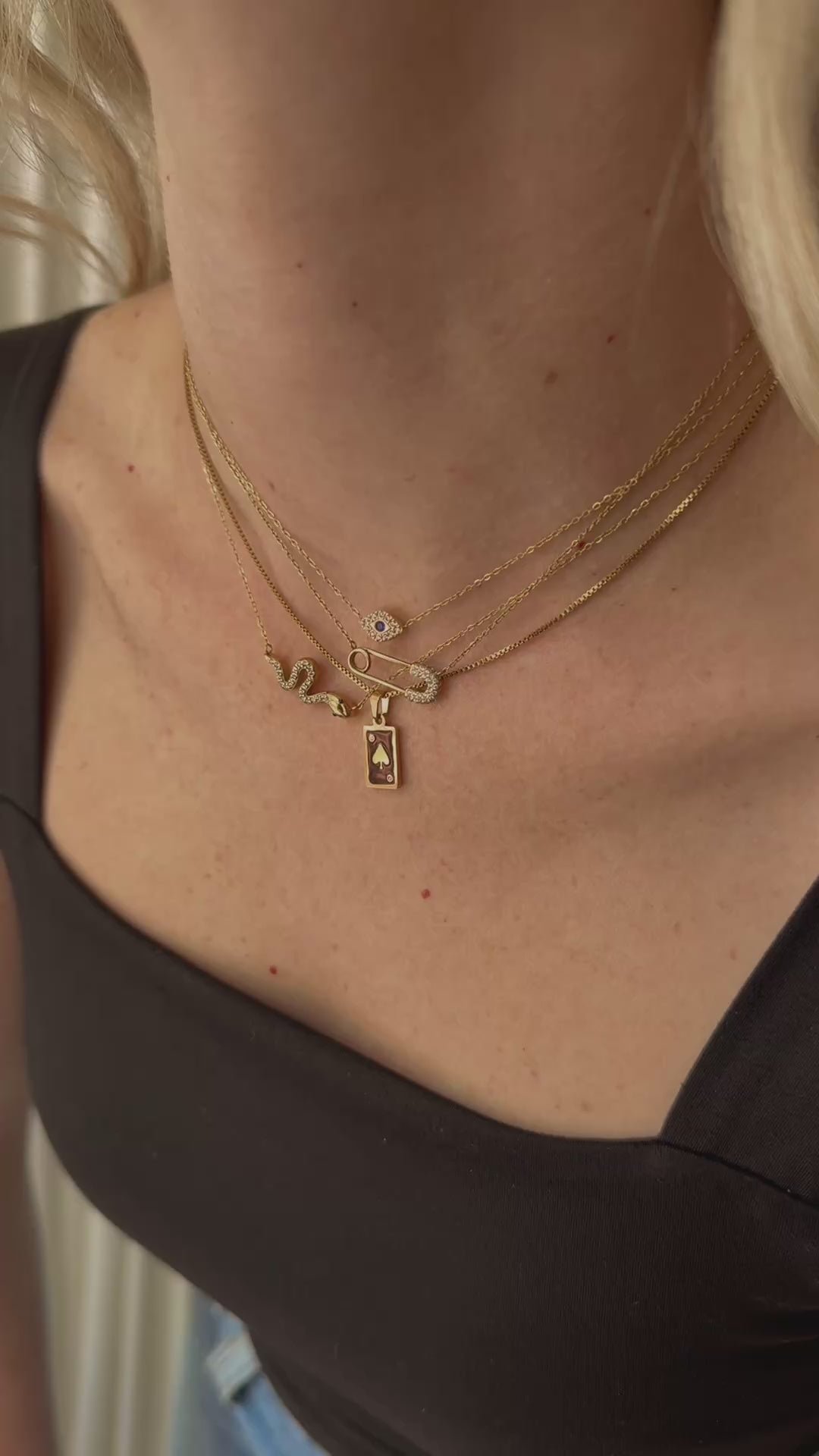 Demi Necklace