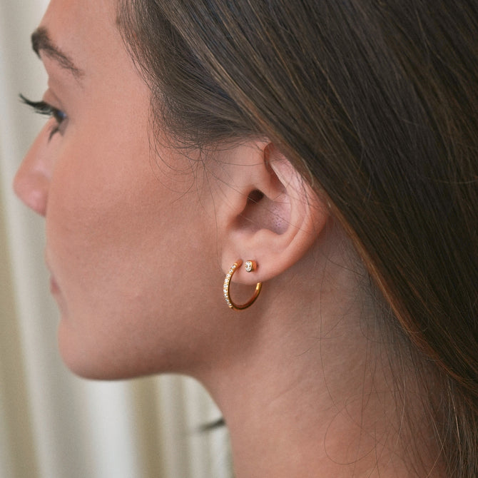 Single Skye Hoops