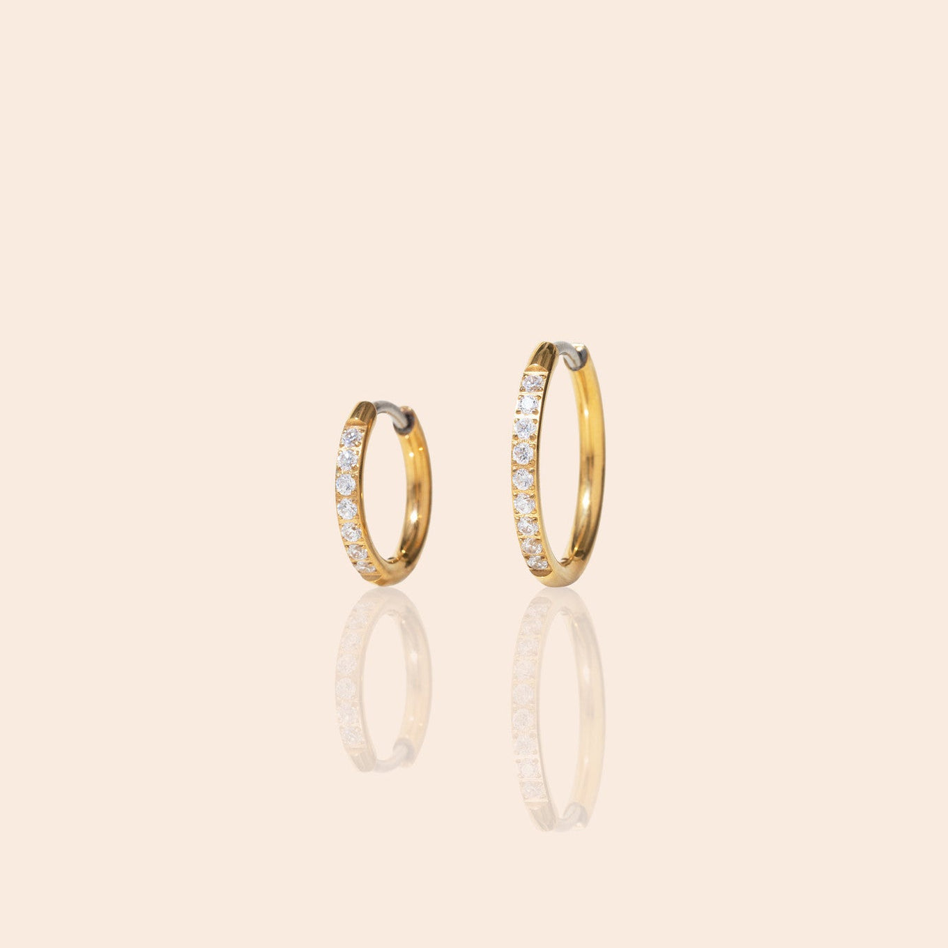 Single Skye Hoops
