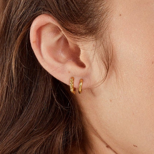 Single Small Rooftop Huggie Hoop Earring